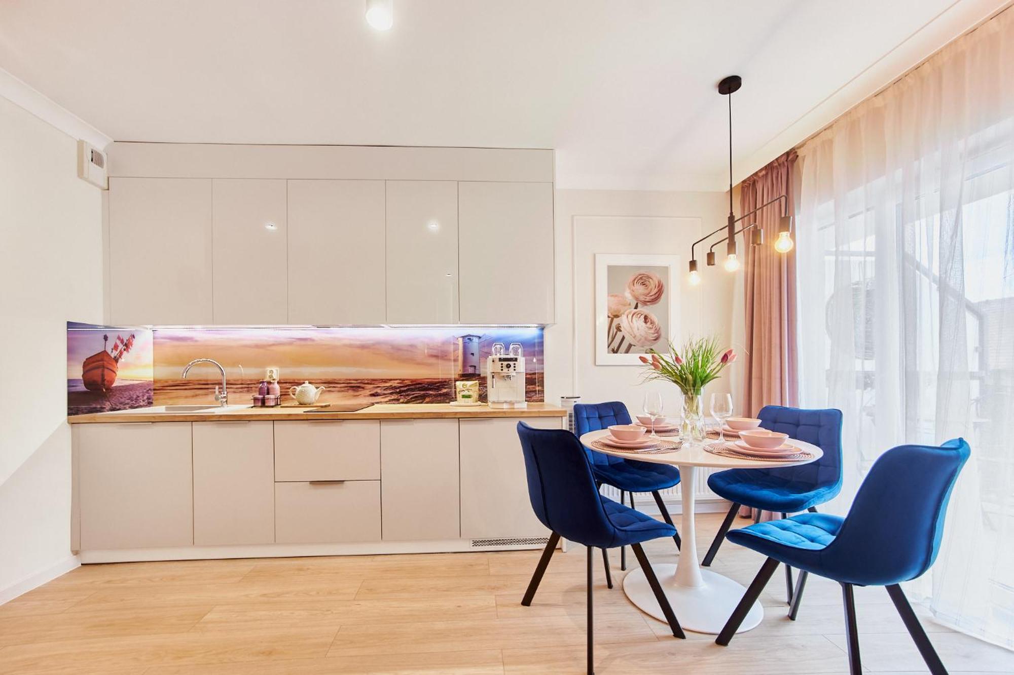 Golden Hour Apartments- Plac Slowianski 25 * Swinoujscie
